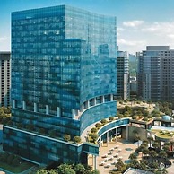 City Oasis w Bathtub n Balcony