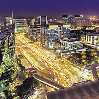 City Oasis w Bathtub n Balcony