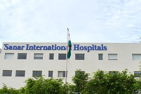 Modern City Service Apartment