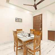 Tranquil 2BR Oasis With Balcony Bathtub