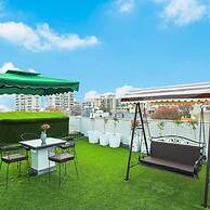 Penthouse W Jacuzzi Garden Extra Room Pets OK