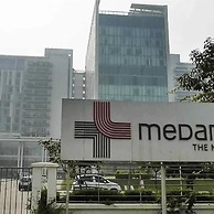 Penthouse W Jacuzzi Garden Extra Room Pets OK