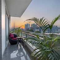 Spacious Executive Suite With Bathtub Balcony