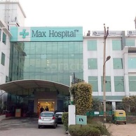 Peaceful City Paradise w King Bed Tub