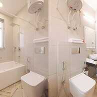 Peaceful City Paradise w King Bed Tub