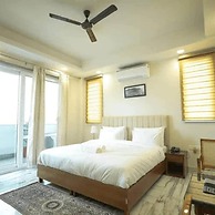 Urban Modern Loft Near Fortis