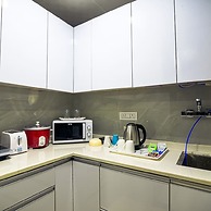 Comfortable 1 Bhk Serviced Apartment w Hill View