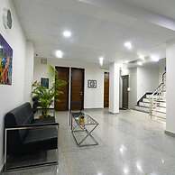 Comfortable 1 Bhk Serviced Apartment w Hill View