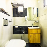 Comfortable 1 Bhk Serviced Apartment w Hill View