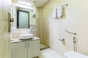 Modern City Retreat 2bhk Paras Fortis Balcony