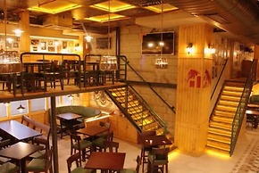 Tranquil 2bhk Oasis in the Heart of Gurugram