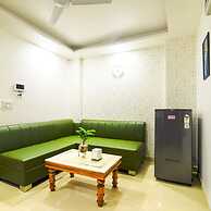 Modern Loft Overlooking Hills and Park