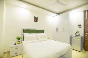 Studio Serviced Apartment With Gym