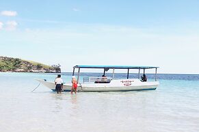 Loca Lobo Lodges Riung