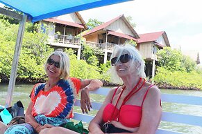 Loca Lobo Lodges Riung