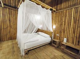 Loca Lobo Lodges Riung