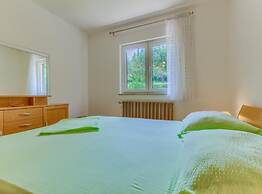 Apartment Villa Iskra