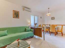 Apartment Villa Iskra