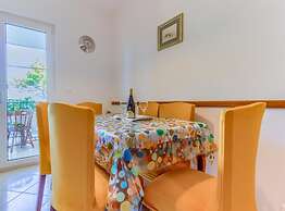 Apartment Villa Iskra