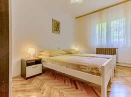 Apartment Villa Iskra