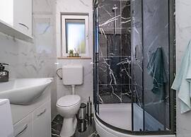 Holiday Home Bračuta