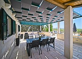 Holiday Home Bračuta