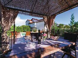 Holiday Home Villa Ksenija