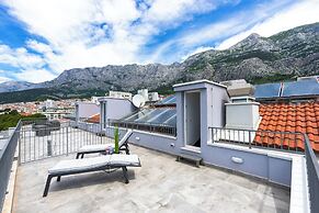 Luxury Penthouse Apt on beach Makarska