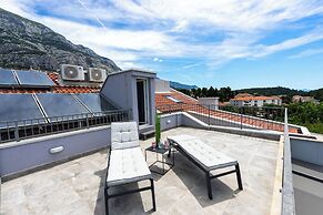 Luxury Penthouse Apt on beach Makarska