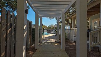 Fantastic Beach House, Gulf Access, Dog Friendly, Kid Friendly