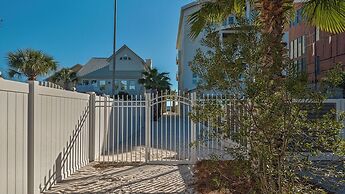 Fantastic Beach House, Gulf Access, Dog Friendly, Kid Friendly