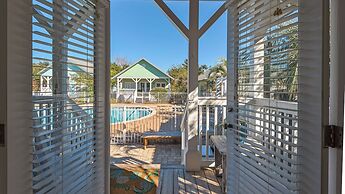 Fantastic Beach House, Gulf Access, Dog Friendly, Kid Friendly