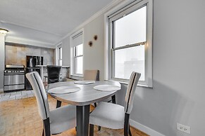 Downtown Atlanta Condo: Walk to Arenas & Venues