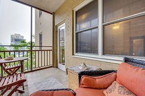 Downtown Atlanta Condo: Balcony, Walkable Area