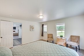 Fire Pit & Grill: Pet-friendly Lake Ozark Cabin!