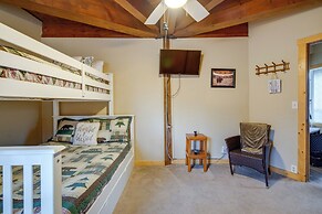 Cozy Big Bear Cabin w/ Hot Tub, Close to Lake!