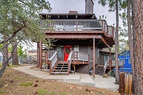 Cozy Big Bear Cabin w/ Hot Tub, Close to Lake!