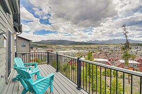 Spacious Fraser Duplex w/ Fireplace & Scenic Views