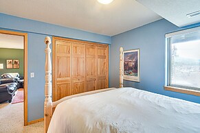 Spacious Fraser Duplex w/ Fireplace & Scenic Views