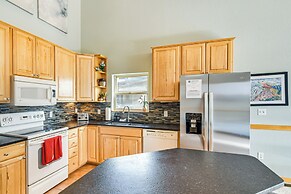 Spacious Fraser Duplex w/ Fireplace & Scenic Views