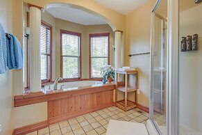 Family-friendly Fischer Home w/ Private Hot Tub!