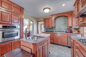 Family-friendly Fischer Home w/ Private Hot Tub!