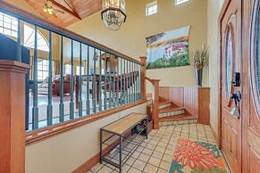 Family-friendly Fischer Home w/ Private Hot Tub!