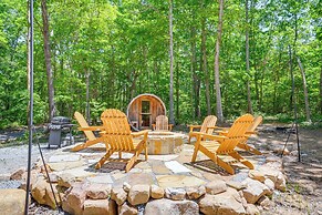 Monteagle Cabin w/ Swim Spa, Sauna & Fire Pit!