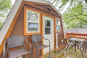 Port Clinton Home: Hot Tub, Steps to Portage River