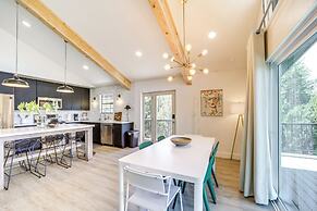 Pine Cabin w/ Large Deck & Scenic Mountain Views!