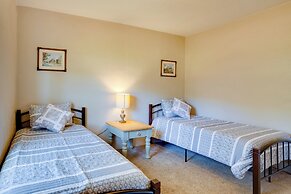 Charming Emmett Home w/ Patio - 14 Mi to Reservoir