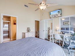 Carols Coastal K502 3 Bedroom Condo by RedAwning