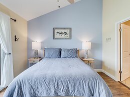 Carols Coastal K502 3 Bedroom Condo by RedAwning