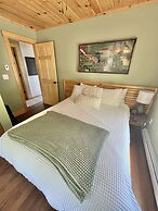 Sebago Sunrise Limit 8 3 Bedroom Villa by RedAwning